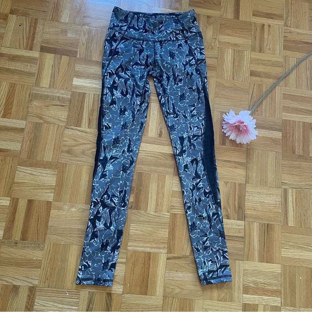 Joe Fresh Black and Gray Patterned Leggings